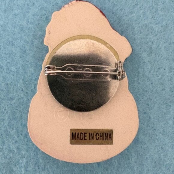 Vintage Ganz Ceramic Snow Lady Pin - Picture 2 of 2